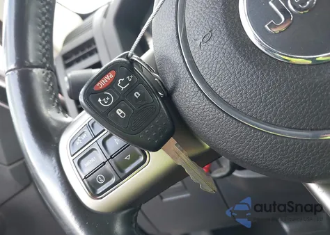 2011 Jeep Liberty Renegade из США, поврежденный, VIN 1J4PN3GK1BW502762